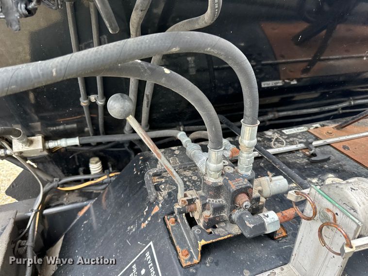 image for item DQ0771 2010 Stepp STRD100D oil distributor trailer