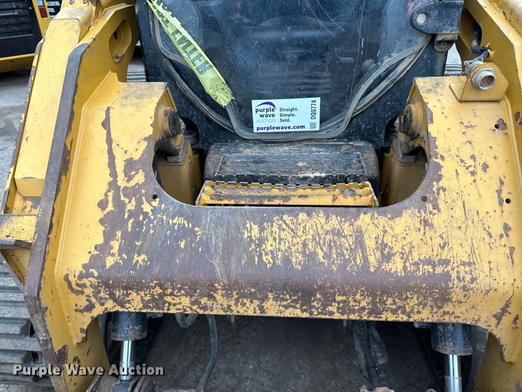 image for item DQ0774 2016 Caterpillar 279D tracked skid steer loader
