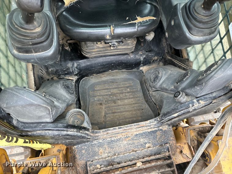 image for item DQ0774 2016 Caterpillar 279D tracked skid steer loader