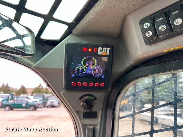 image for item DQ0774 2016 Caterpillar 279D tracked skid steer loader