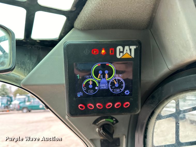 image for item DQ0774 2016 Caterpillar 279D tracked skid steer loader