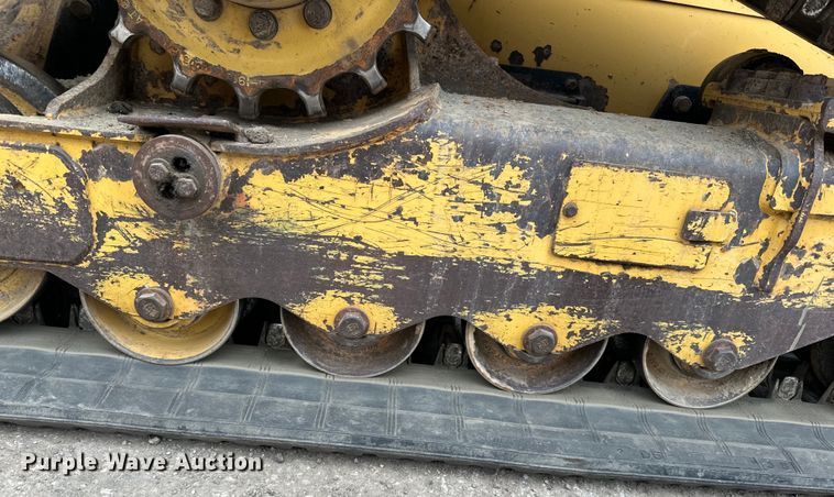 image for item DQ0774 2016 Caterpillar 279D tracked skid steer loader