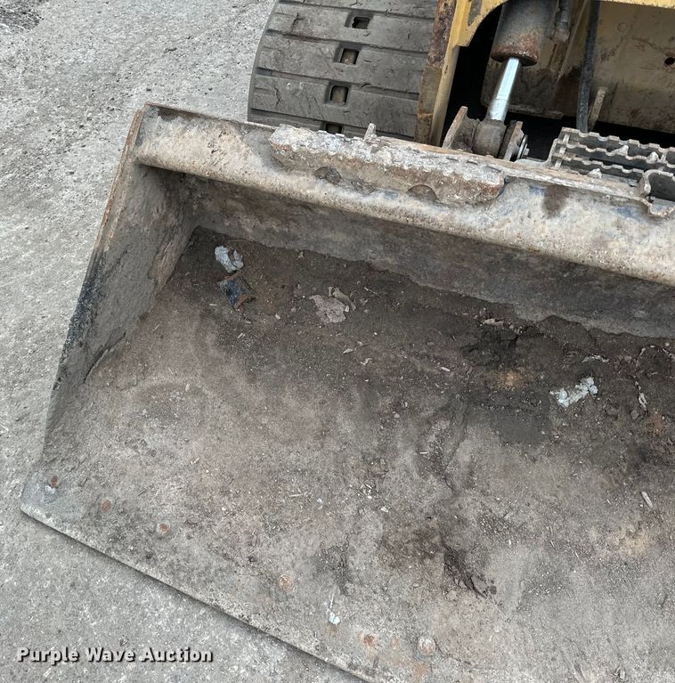 image for item DQ0775 2019 Caterpillar 279D tracked skid steer loader