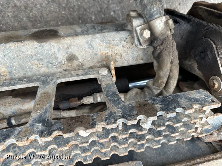 image for item DQ0775 2019 Caterpillar 279D tracked skid steer loader