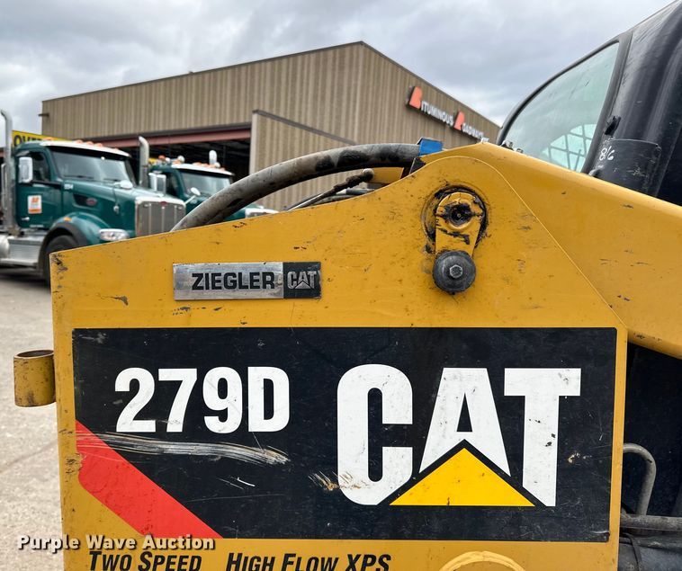 image for item DQ0775 2019 Caterpillar 279D tracked skid steer loader