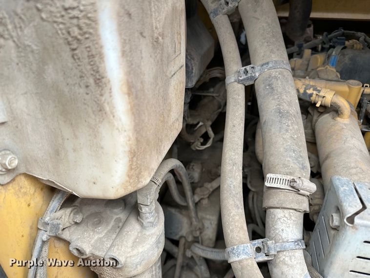 image for item DQ0775 2019 Caterpillar 279D tracked skid steer loader