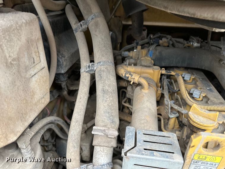 image for item DQ0775 2019 Caterpillar 279D tracked skid steer loader