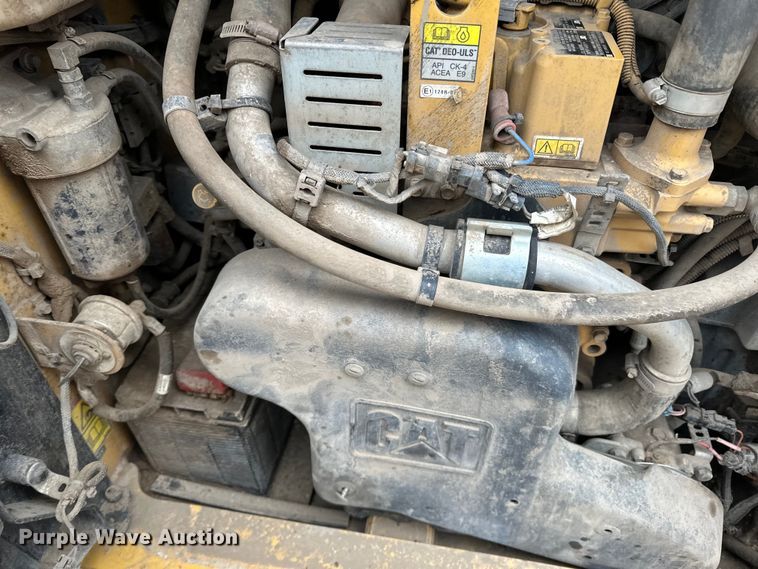 image for item DQ0775 2019 Caterpillar 279D tracked skid steer loader