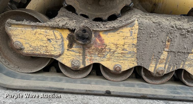 image for item DQ0775 2019 Caterpillar 279D tracked skid steer loader