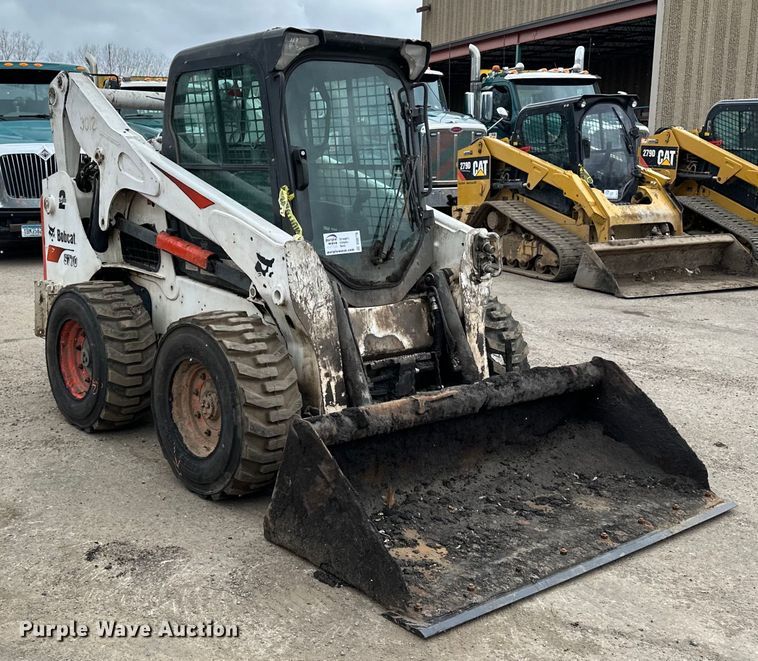 image for item DQ0776 2018 Bobcat S770 skid steer loader