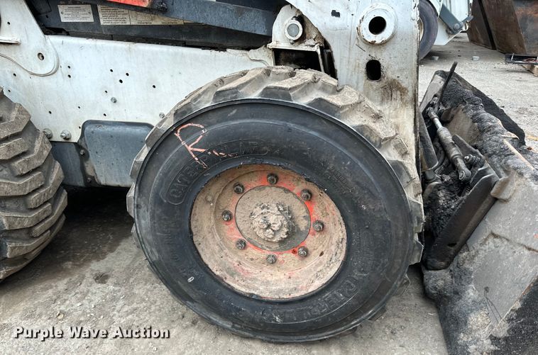 image for item DQ0776 2018 Bobcat S770 skid steer loader
