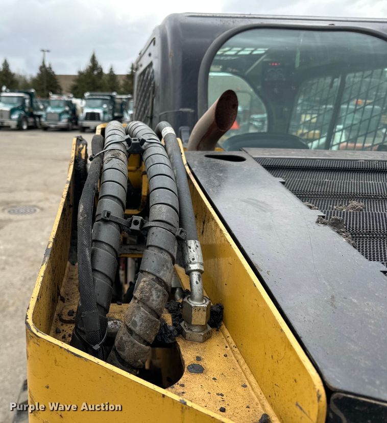 image for item DQ0777 2018 Caterpillar  246D skid steer loader