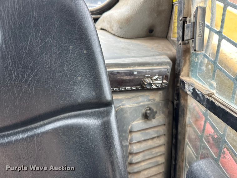 image for item DQ0777 2018 Caterpillar  246D skid steer loader