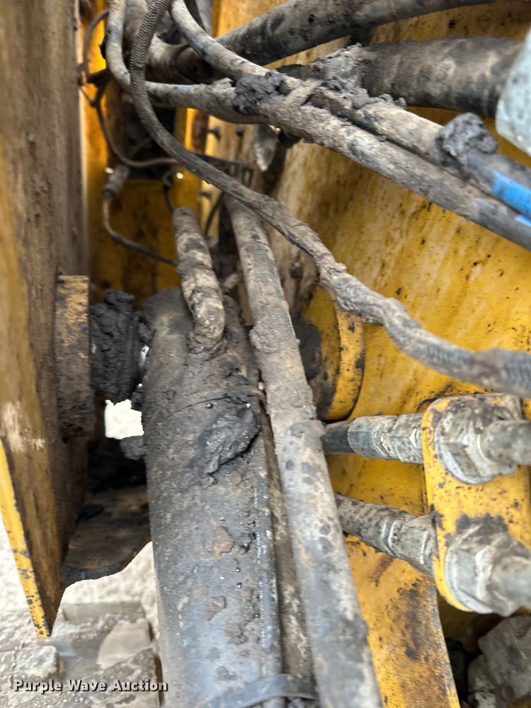 image for item DQ0778 2019 Caterpillar 246D skid steer loader