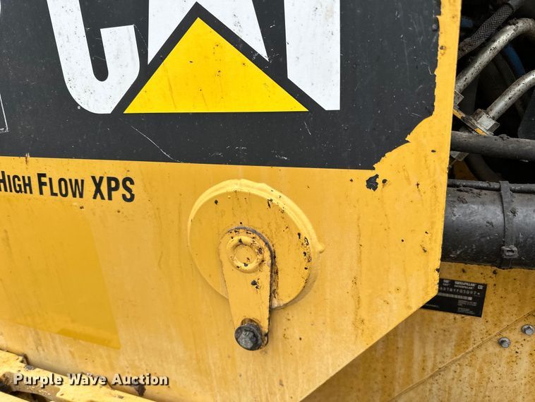 image for item DQ0778 2019 Caterpillar 246D skid steer loader