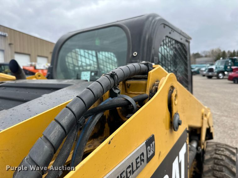 image for item DQ0778 2019 Caterpillar 246D skid steer loader