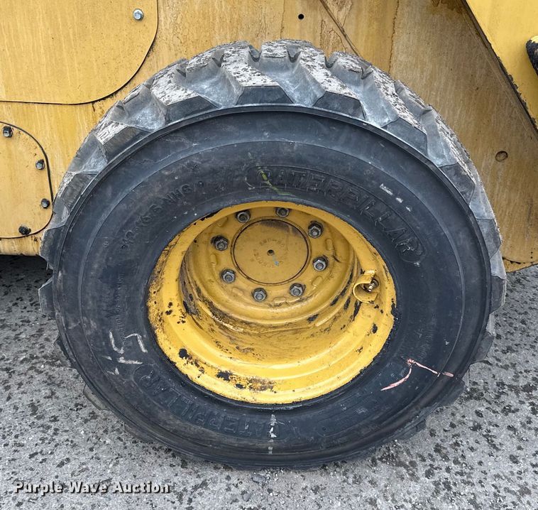 image for item DQ0778 2019 Caterpillar 246D skid steer loader