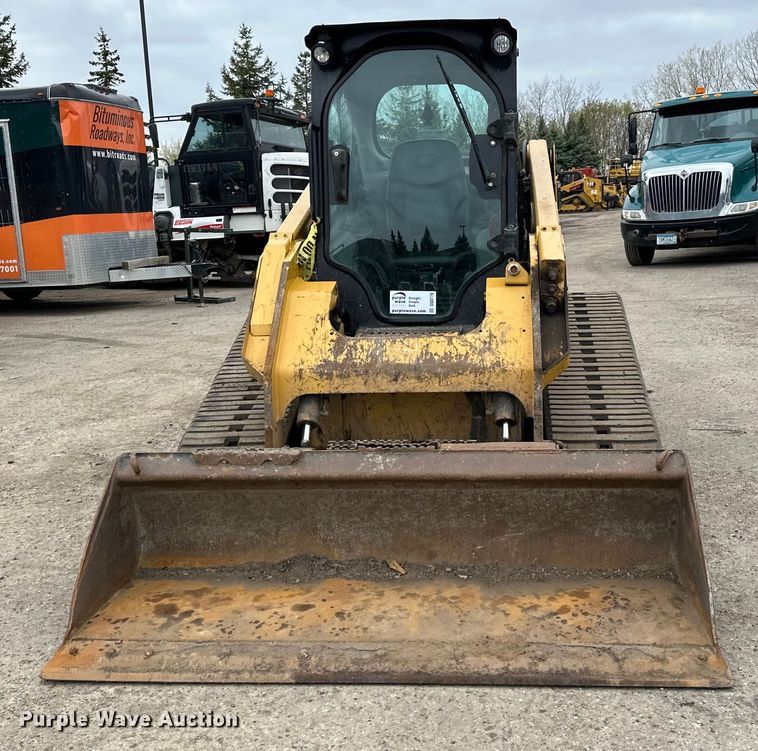 image for item DQ0779 2017 Caterpillar  279D tracked skid steer loader