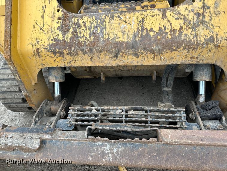 image for item DQ0779 2017 Caterpillar  279D tracked skid steer loader