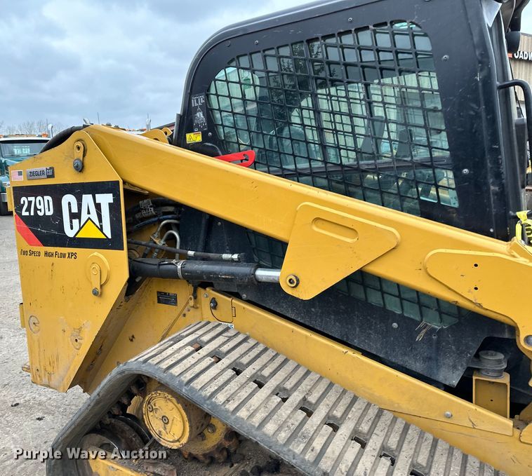 image for item DQ0779 2017 Caterpillar  279D tracked skid steer loader