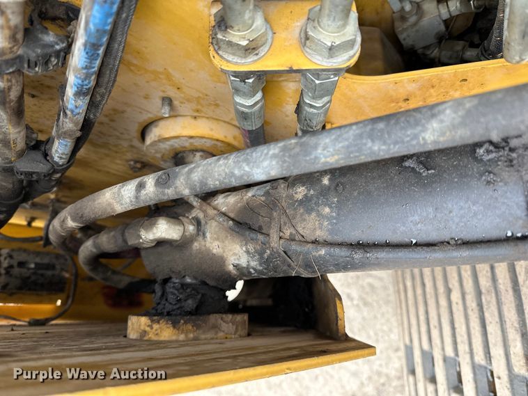 image for item DQ0779 2017 Caterpillar  279D tracked skid steer loader