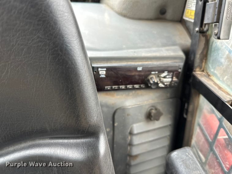 image for item DQ0779 2017 Caterpillar  279D tracked skid steer loader