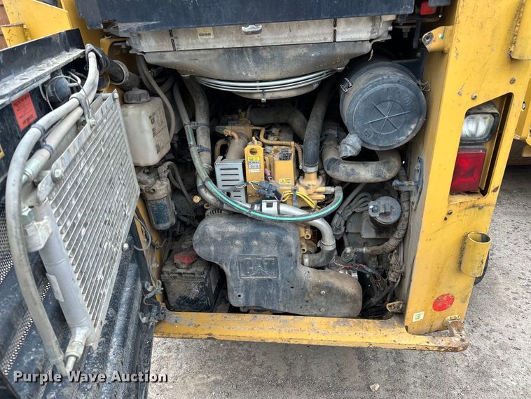 image for item DQ0779 2017 Caterpillar  279D tracked skid steer loader