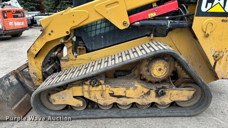 image for item DQ0779 2017 Caterpillar  279D tracked skid steer loader
