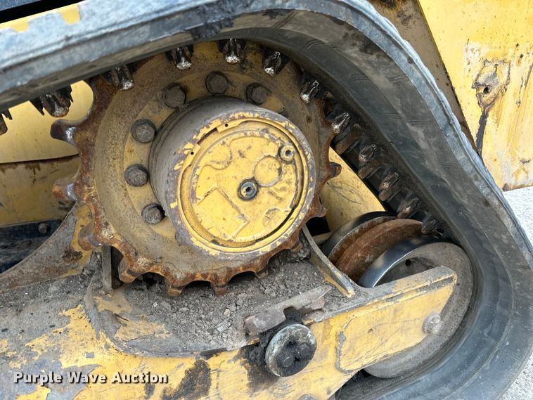 image for item DQ0779 2017 Caterpillar  279D tracked skid steer loader