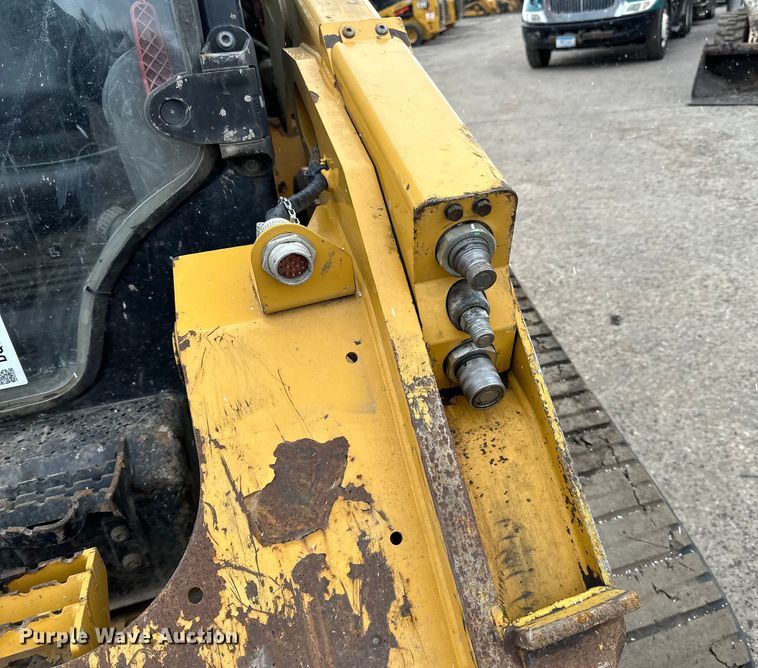 image for item DQ0780 2017 Caterpillar  279D tracked skid steer loader