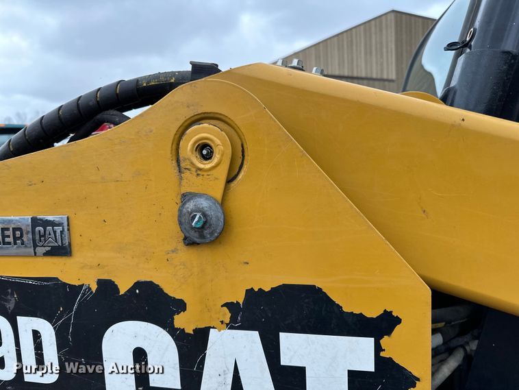 image for item DQ0780 2017 Caterpillar  279D tracked skid steer loader