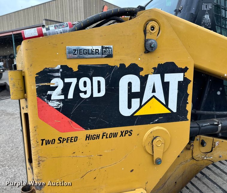 image for item DQ0780 2017 Caterpillar  279D tracked skid steer loader