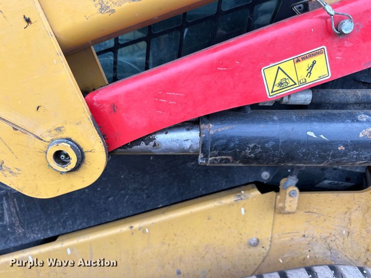 image for item DQ0780 2017 Caterpillar  279D tracked skid steer loader