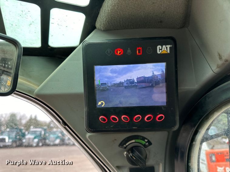 image for item DQ0780 2017 Caterpillar  279D tracked skid steer loader