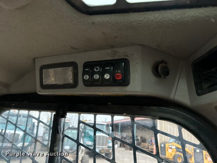 image for item DQ0780 2017 Caterpillar  279D tracked skid steer loader