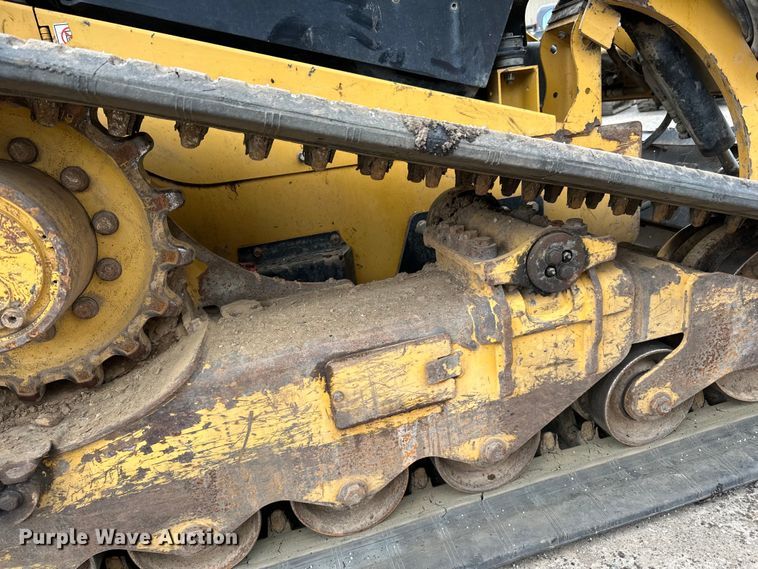 image for item DQ0780 2017 Caterpillar  279D tracked skid steer loader