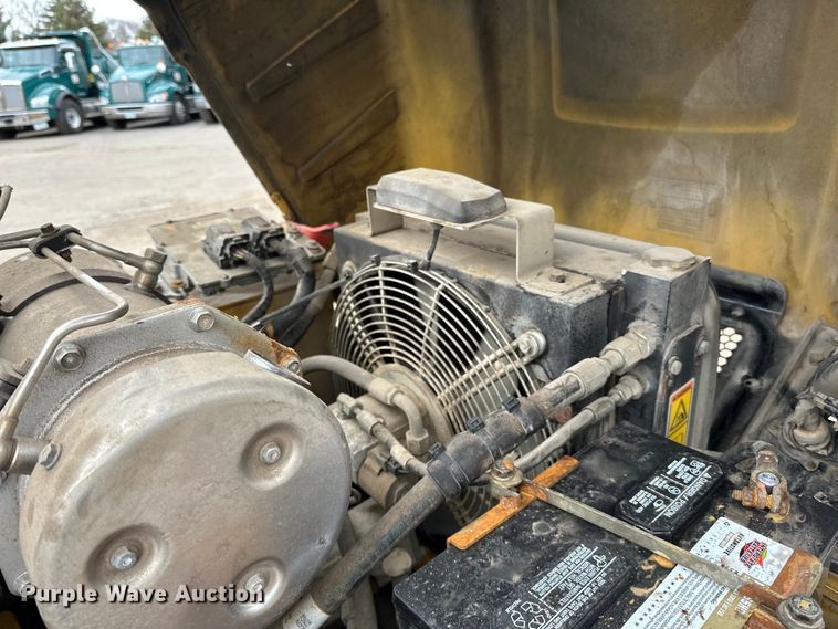 image for item DQ0783 2014 Caterpillar  CC24B single drum vibratory roller