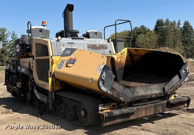 image for item DQ0798 2014 Volvo  P7110 paver