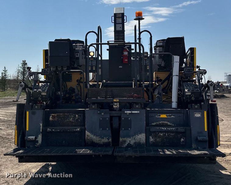 image for item DQ0798 2014 Volvo  P7110 paver