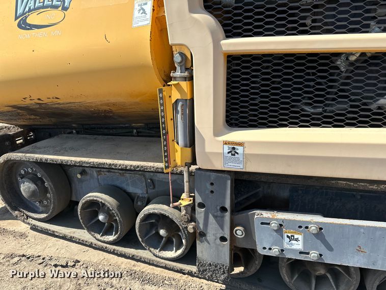 image for item DQ0798 2014 Volvo  P7110 paver