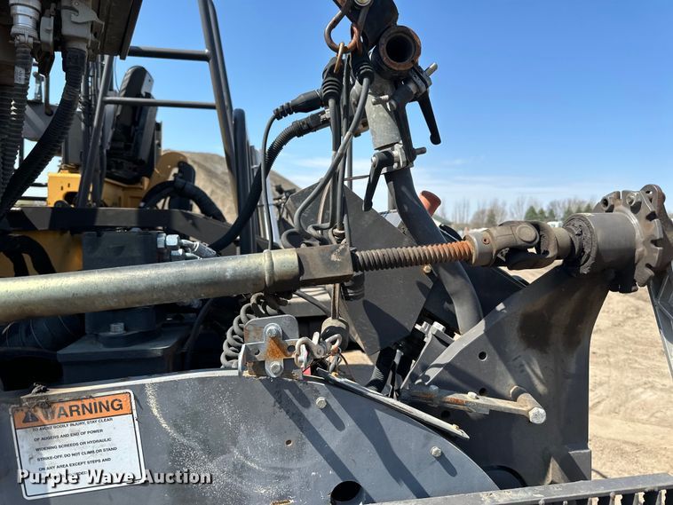 image for item DQ0798 2014 Volvo  P7110 paver