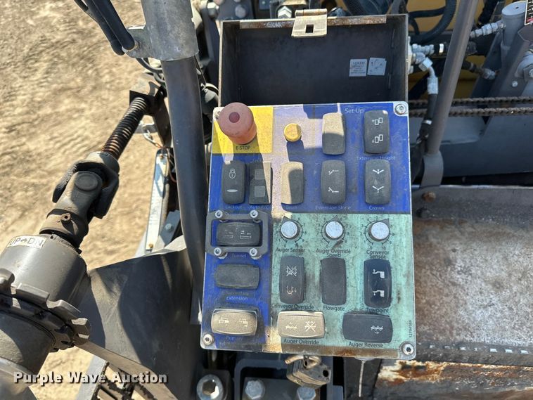 image for item DQ0798 2014 Volvo  P7110 paver