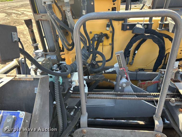 image for item DQ0798 2014 Volvo  P7110 paver