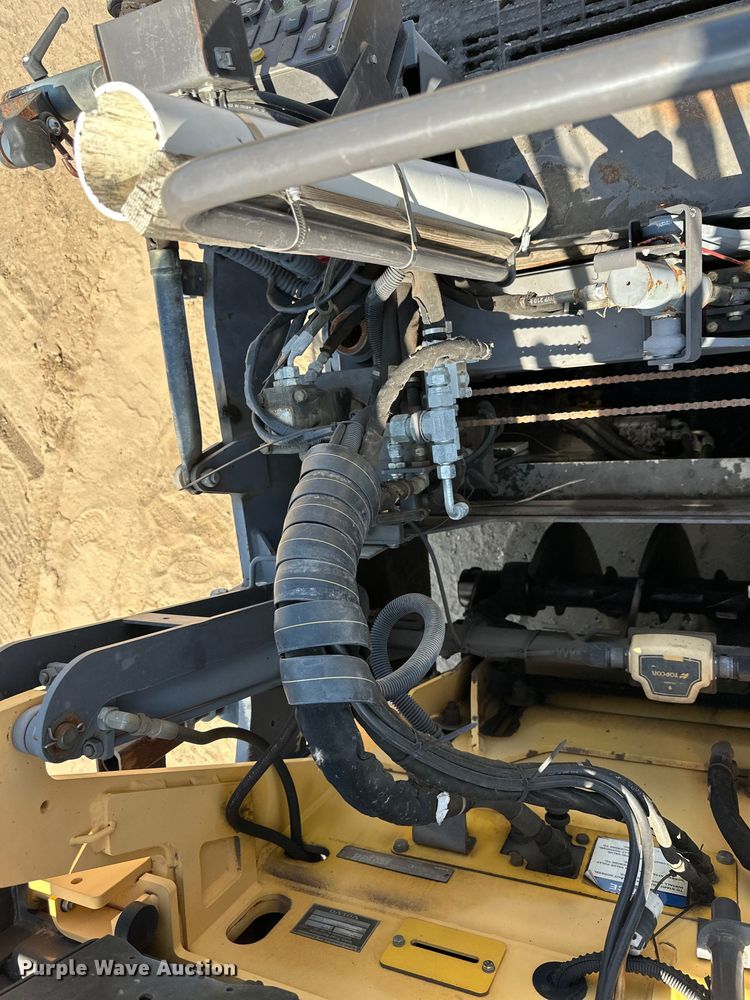 image for item DQ0798 2014 Volvo  P7110 paver