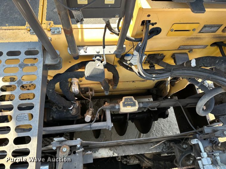 image for item DQ0798 2014 Volvo  P7110 paver