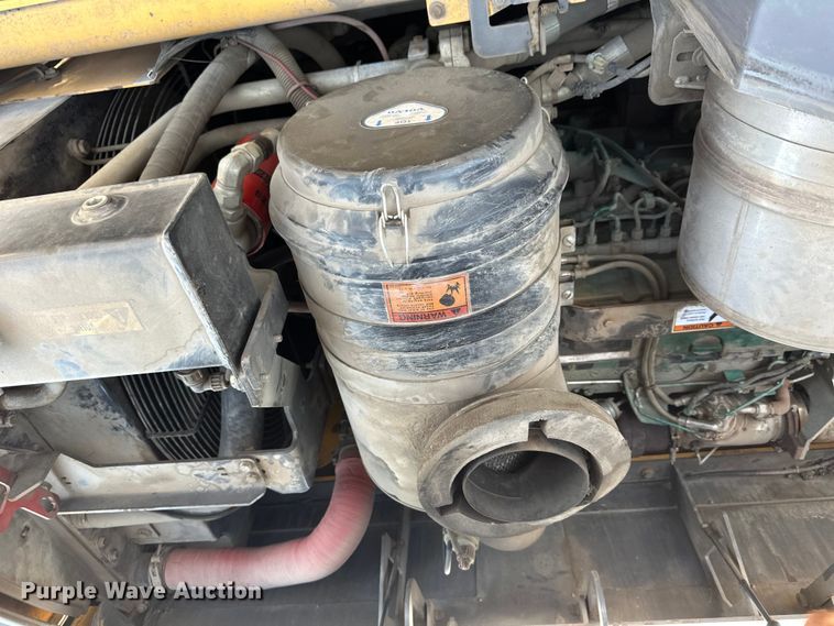 image for item DQ0798 2014 Volvo  P7110 paver