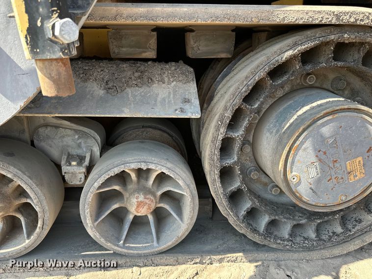 image for item DQ0798 2014 Volvo  P7110 paver