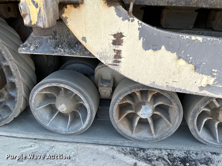 image for item DQ0798 2014 Volvo  P7110 paver