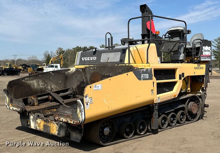 image for item DQ0799 2016 Volvo P7110 paver