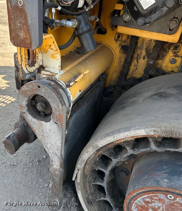 image for item DQ0799 2016 Volvo P7110 paver